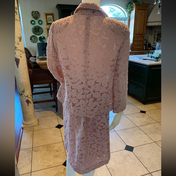 Escada|ESCADA Virgin Wool Patterned Skirt Suit - Picture 9 of 14